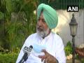 Punjab Health Min accuses Delhi govt of looting public exchequer - Hindi News | Punjab Health Min accuses Delhi govt of looting public exchequer | Latest politics News at Lokmattimes.com