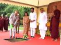 President Kovind plants sapling of Bodhi tree at Rashtrapati Bhavan - Hindi News | President Kovind plants sapling of Bodhi tree at Rashtrapati Bhavan | Latest national News at Lokmattimes.com
