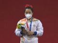 Absolutely amazing display of weightlifting: Tendulkar congratulates Mirabai Chanu on winning silver - Hindi News | Absolutely amazing display of weightlifting: Tendulkar congratulates Mirabai Chanu on winning silver | Latest other-sports News at Lokmattimes.com