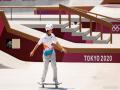 Tokyo Olympics: Japan's 13-year-old Momiji Nishiya claims first gold in women's skateboarding - Hindi News | Tokyo Olympics: Japan's 13-year-old Momiji Nishiya claims first gold in women's skateboarding | Latest other-sports News at Lokmattimes.com