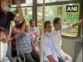 Randeep Surjewala, Srinivas BV, others detained for holding tractor march - Hindi News | Randeep Surjewala, Srinivas BV, others detained for holding tractor march | Latest national News at Lokmattimes.com