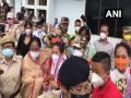 Olympic silver medallist Mirabai Chanu gets rousing welcome in Imphal - Hindi News | Olympic silver medallist Mirabai Chanu gets rousing welcome in Imphal | Latest other-sports News at Lokmattimes.com