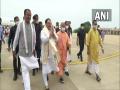 BJP chief JP Nadda arrives in Lucknow to address meeting of district council presidents, block chiefs - Hindi News | BJP chief JP Nadda arrives in Lucknow to address meeting of district council presidents, block chiefs | Latest national News at Lokmattimes.com