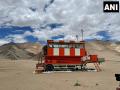 IAF builds one of world's highest mobile ATC towers in Ladakh - Hindi News | IAF builds one of world's highest mobile ATC towers in Ladakh | Latest national News at Lokmattimes.com