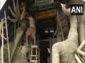 Kolkata: Idol makers of Kumartuli hopeful for better business this Durga Puja - Hindi News | Kolkata: Idol makers of Kumartuli hopeful for better business this Durga Puja | Latest national News at Lokmattimes.com