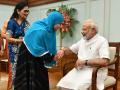 Triple talaq crusader Ishrat Jahan ties rakhi to PM Modi - Hindi News | Triple talaq crusader Ishrat Jahan ties rakhi to PM Modi | Latest national News at Lokmattimes.com
