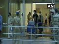 First evacuation flight with 326 Indians from UK lands in Mumbai - Hindi News | First evacuation flight with 326 Indians from UK lands in Mumbai | Latest maharashtra News at Lokmattimes.com