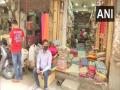 COVID-19 lockdown: Amritsar's Tahli Sahib wholesale cloth market opens - Hindi News | COVID-19 lockdown: Amritsar's Tahli Sahib wholesale cloth market opens | Latest national News at Lokmattimes.com