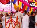 Owaisi calls himself 'abba' of weaker sections in UP - Hindi News | Owaisi calls himself 'abba' of weaker sections in UP | Latest politics News at Lokmattimes.com
