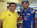 Hardik, Krunal Pandya reach Ranchi to celebrate Dhoni's birthday - Hindi News | Hardik, Krunal Pandya reach Ranchi to celebrate Dhoni's birthday | Latest cricket News at Lokmattimes.com