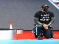 Lewis Hamilton criticises F1 for lack of support in anti-racism movement - Hindi News | Lewis Hamilton criticises F1 for lack of support in anti-racism movement | Latest other-sports News at Lokmattimes.com