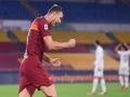 Roma striker Dzeko tests positive for coronavirus - Hindi News | Roma striker Dzeko tests positive for coronavirus | Latest football News at Lokmattimes.com