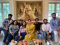 Raksha Bandhan: Kareena Kapoor misses Karisma over family lunch - Hindi News | Raksha Bandhan: Kareena Kapoor misses Karisma over family lunch | Latest entertainment News at Lokmattimes.com