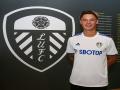 Robin Koch signs four-year contract with Leeds United - Hindi News | Robin Koch signs four-year contract with Leeds United | Latest football News at Lokmattimes.com