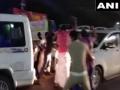 BJP, Cong youth wings show flags to Kerala Minister KT Jaleel's convoy - Hindi News | BJP, Cong youth wings show flags to Kerala Minister KT Jaleel's convoy | Latest national News at Lokmattimes.com