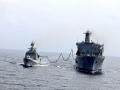INS Talwar refuels with US Navy tanker in Arabian Sea - Hindi News | INS Talwar refuels with US Navy tanker in Arabian Sea | Latest international News at Lokmattimes.com