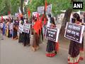 Maratha Kranti Morcha protest in Pune against SC stay on Maratha reservation - Hindi News | Maratha Kranti Morcha protest in Pune against SC stay on Maratha reservation | Latest maharashtra News at Lokmattimes.com