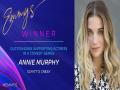 Emmys 2020: Annie Murphy wins 'Outstanding Supporting Actress' for Schitt's Creek - Hindi News | Emmys 2020: Annie Murphy wins 'Outstanding Supporting Actress' for Schitt's Creek | Latest entertainment News at Lokmattimes.com