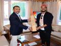 Suresh Raina, Nitishwar Kumar discuss initiative to set up sports academies to train aspiring J-K cricketers - Hindi News | Suresh Raina, Nitishwar Kumar discuss initiative to set up sports academies to train aspiring J-K cricketers | Latest cricket News at Lokmattimes.com