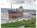 Bangladeshi cargo ship runs aground near Vishakhapatnam due to rough seas, harsh weather - Hindi News | Bangladeshi cargo ship runs aground near Vishakhapatnam due to rough seas, harsh weather | Latest international News at Lokmattimes.com