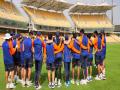 Ind vs Eng: Shastri, Kohli rally team around with their pep talk ahead of final day - Hindi News | Ind vs Eng: Shastri, Kohli rally team around with their pep talk ahead of final day | Latest cricket News at Lokmattimes.com