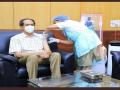 Maharashtra CM takes second dose of COVID-19 vaccine - Hindi News | Maharashtra CM takes second dose of COVID-19 vaccine | Latest maharashtra News at Lokmattimes.com