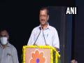 Kejriwal lauds healthcare, frontline workers as India crosses 100 crore COVID vaccination mark - Hindi News | Kejriwal lauds healthcare, frontline workers as India crosses 100 crore COVID vaccination mark | Latest national News at Lokmattimes.com