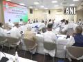 Sonia Gandhi chaired Congress Working Committee meeting begins in Delhi - Hindi News | Sonia Gandhi chaired Congress Working Committee meeting begins in Delhi | Latest national News at Lokmattimes.com