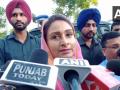 SAD leader Harsimrat K Badal slams Congress over infighting in Punjab - Hindi News | SAD leader Harsimrat K Badal slams Congress over infighting in Punjab | Latest politics News at Lokmattimes.com