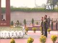CDS, Army Chief lay wreath at National War Memorial on 75th Infantry Day - Hindi News | CDS, Army Chief lay wreath at National War Memorial on 75th Infantry Day | Latest national News at Lokmattimes.com