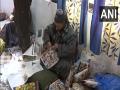 J-K administration organizes craft safari tour to boost Kashmir art, handlooms - Hindi News | J-K administration organizes craft safari tour to boost Kashmir art, handlooms | Latest national News at Lokmattimes.com