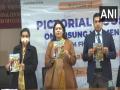 Meenakashi Lekhi releases pictorial book on 'India's Women Unsung Heroes' of freedom struggle as part of Azadi ka Amrit Mahotsav - Hindi News | Meenakashi Lekhi releases pictorial book on 'India's Women Unsung Heroes' of freedom struggle as part of Azadi ka Amrit Mahotsav | Latest international News at Lokmattimes.com