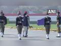 PM Modi inspects Guard of Honour, reviews 'march past' at culmination of NCC Republic Day Camp - Hindi News | PM Modi inspects Guard of Honour, reviews 'march past' at culmination of NCC Republic Day Camp | Latest national News at Lokmattimes.com
