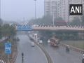 Delhi's air quality remains in very poor category despite light rain - Hindi News | Delhi's air quality remains in very poor category despite light rain | Latest national News at Lokmattimes.com