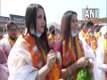 Manipur: Crowds gather in Imphal ahead of PM Modi's rally - Hindi News | Manipur: Crowds gather in Imphal ahead of PM Modi's rally | Latest national News at Lokmattimes.com