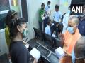 Yogi Adityanath inspects COVID-19 vaccination booth as drive begins for 12-14 years age group children - Hindi News | Yogi Adityanath inspects COVID-19 vaccination booth as drive begins for 12-14 years age group children | Latest national News at Lokmattimes.com