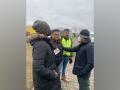 Scindia meets volunteers from Indian diaspora providing food, shelter to people crossing Ukraine border - Hindi News | Scindia meets volunteers from Indian diaspora providing food, shelter to people crossing Ukraine border | Latest international News at Lokmattimes.com