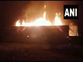 Massive fire breaks out in factory in Badalpur area of UP's Greater Noida - Hindi News | Massive fire breaks out in factory in Badalpur area of UP's Greater Noida | Latest national News at Lokmattimes.com