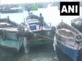 Sri Lankan Navy apprehends 12 Indian fishermen, impounds one boat near Delft island - Hindi News | Sri Lankan Navy apprehends 12 Indian fishermen, impounds one boat near Delft island | Latest national News at Lokmattimes.com