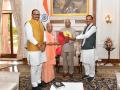 UP CM Yogi Adityanath meets President Kovind, PM Modi in New Delhi - Hindi News | UP CM Yogi Adityanath meets President Kovind, PM Modi in New Delhi | Latest politics News at Lokmattimes.com