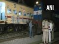 3 coaches of Puducherry Express derail in Mumbai after minor collision with another train, no injuries reported - Hindi News | 3 coaches of Puducherry Express derail in Mumbai after minor collision with another train, no injuries reported | Latest national News at Lokmattimes.com