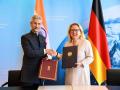 India, Germany sign agreements on triangular development cooperation, renewable energy partnership - Hindi News | India, Germany sign agreements on triangular development cooperation, renewable energy partnership | Latest international News at Lokmattimes.com