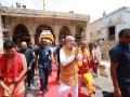 Amit Shah visits Dwarkadhish Temple in Gujarat - Hindi News | Amit Shah visits Dwarkadhish Temple in Gujarat | Latest politics News at Lokmattimes.com