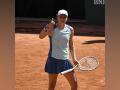 French Open: Iga Swiatek extends winning streak to 33 after win over Pegula in QFs - Hindi News | French Open: Iga Swiatek extends winning streak to 33 after win over Pegula in QFs | Latest tennis News at Lokmattimes.com