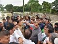 Assam: CM visits Darrang, inspects breached LB embankment - Hindi News | Assam: CM visits Darrang, inspects breached LB embankment | Latest national News at Lokmattimes.com