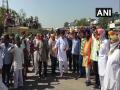 Protestors block Ambala-Hisar Highway over farm laws - Hindi News | Protestors block Ambala-Hisar Highway over farm laws | Latest national News at Lokmattimes.com
