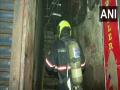 Fire breaks out in Mumbai building, no casualty - Hindi News | Fire breaks out in Mumbai building, no casualty | Latest maharashtra News at Lokmattimes.com