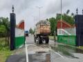 Trade between India, Bangladesh through Fulbari Integrated Check Post resumes - Hindi News | Trade between India, Bangladesh through Fulbari Integrated Check Post resumes | Latest national News at Lokmattimes.com
