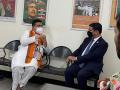 BJP delegation meets Bangladesh Deputy High Commissioner in Kolkata over ISKCON temple violence in Noakhali - Hindi News | BJP delegation meets Bangladesh Deputy High Commissioner in Kolkata over ISKCON temple violence in Noakhali | Latest national News at Lokmattimes.com
