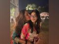Kareena Kapoor Khan shares adorable Diwali picture with niece Samiera Kapoor - Hindi News | Kareena Kapoor Khan shares adorable Diwali picture with niece Samiera Kapoor | Latest maharashtra News at Lokmattimes.com